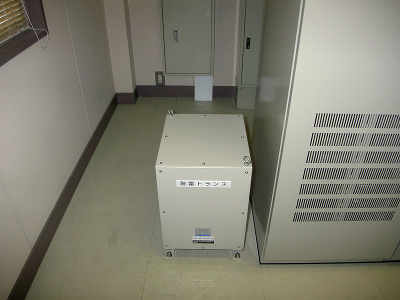 貝柄排水機場他8施設電気設備補修工事