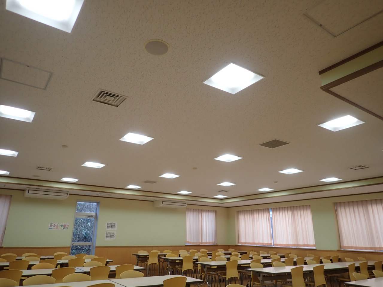 五十嵐中学校照明設備改修工事